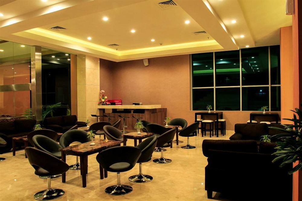 Horison Hotel Pematang Siantar Экстерьер фото